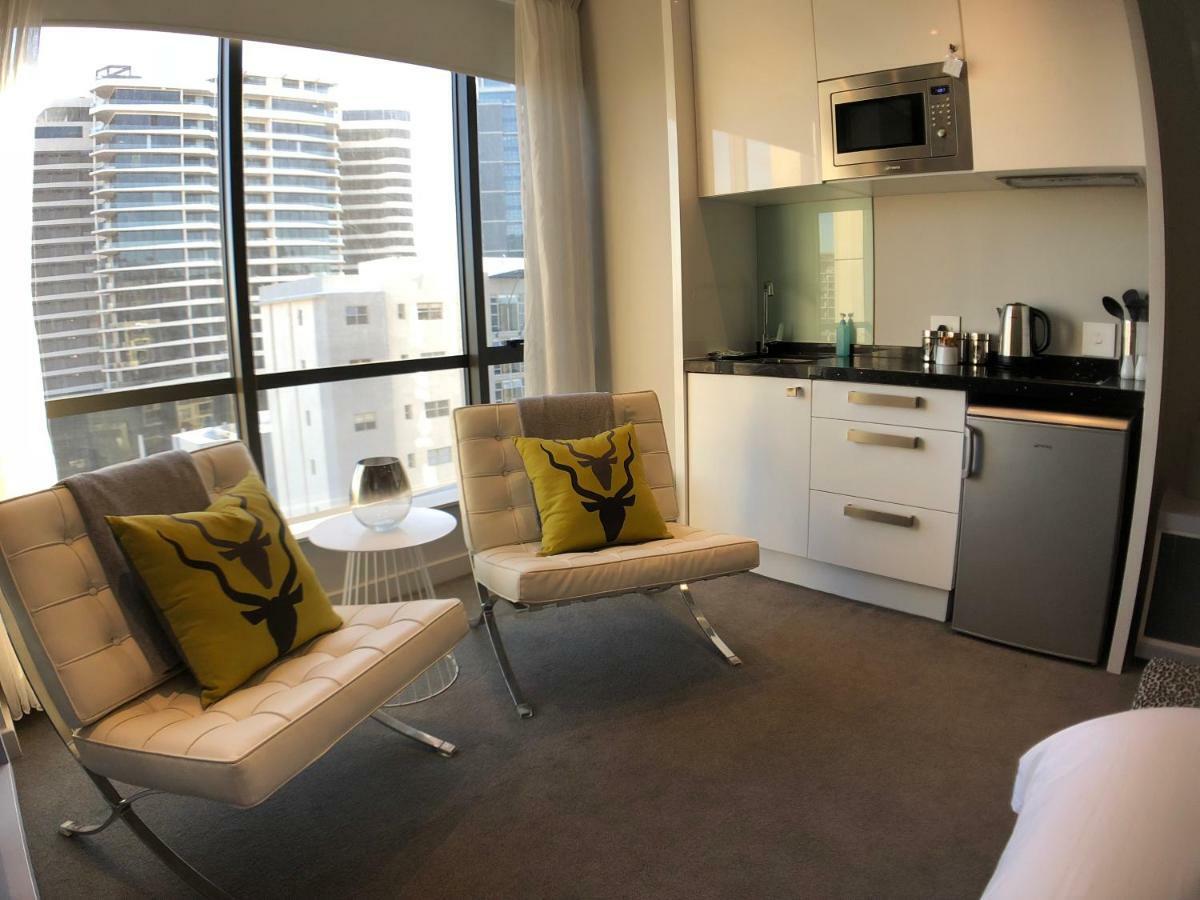 Sandton Skye Suites โจฮันเนสเบิร์ก ภายนอก รูปภาพ