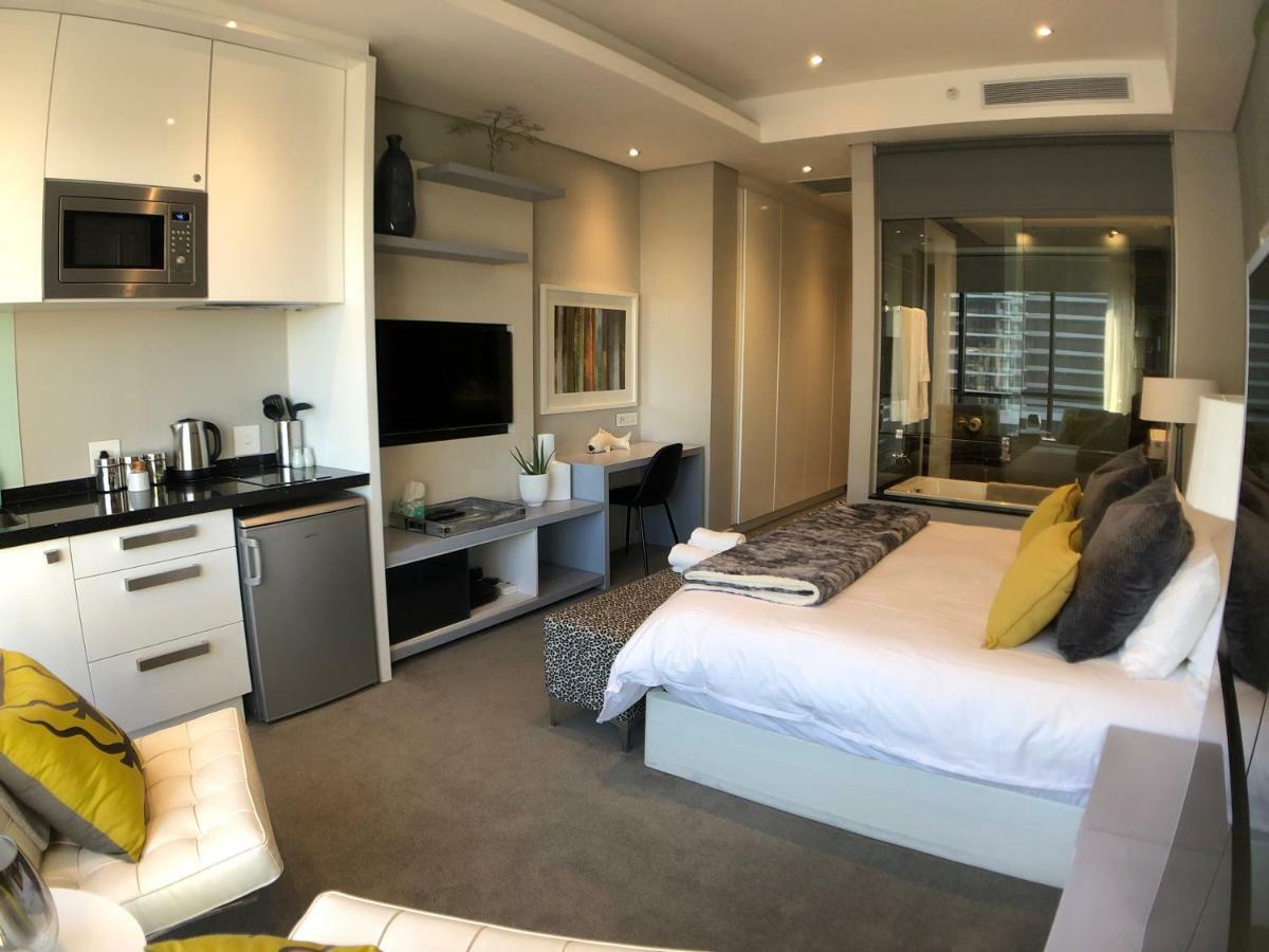Sandton Skye Suites โจฮันเนสเบิร์ก ภายนอก รูปภาพ